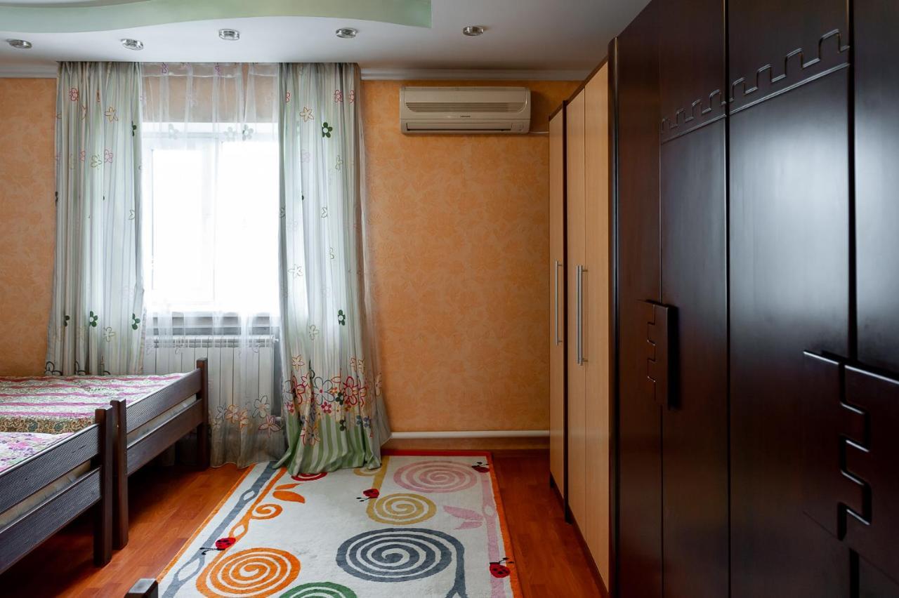 Hostel Astana Exterior foto